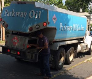 Cheap Oil Delivery Trucks in CT